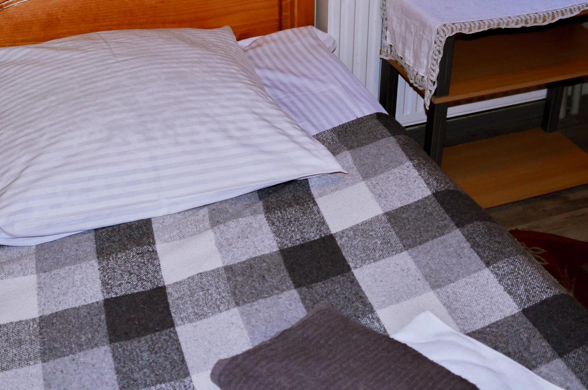 Guest House Mandrivnyi Rooms&Apartments Yasinya Luaran gambar